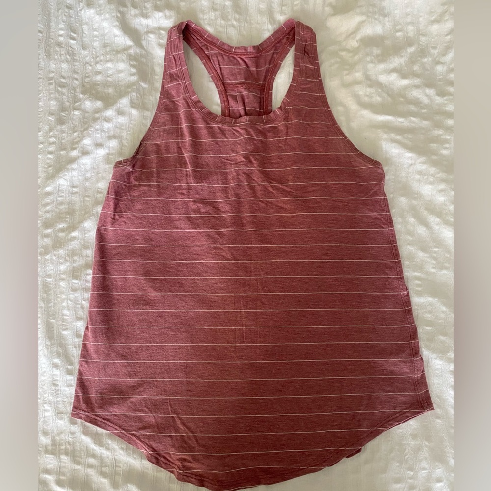 Lululemon tank